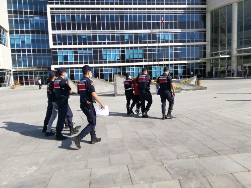 Jandarma 6 faili meçhul hırsızlık olayını aydınlattı
