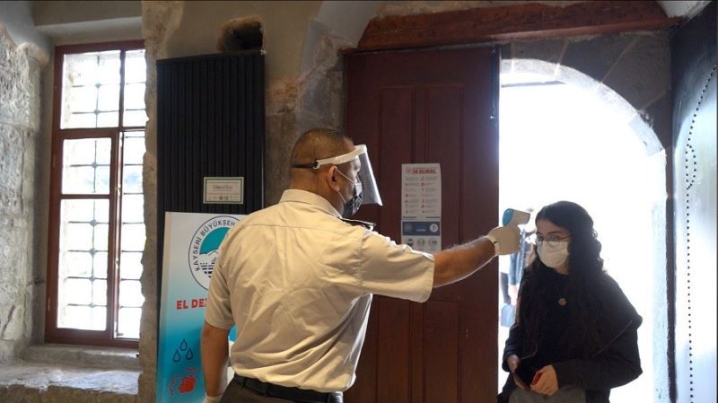Doktor Başkan ile güvenli kütüphaneler

