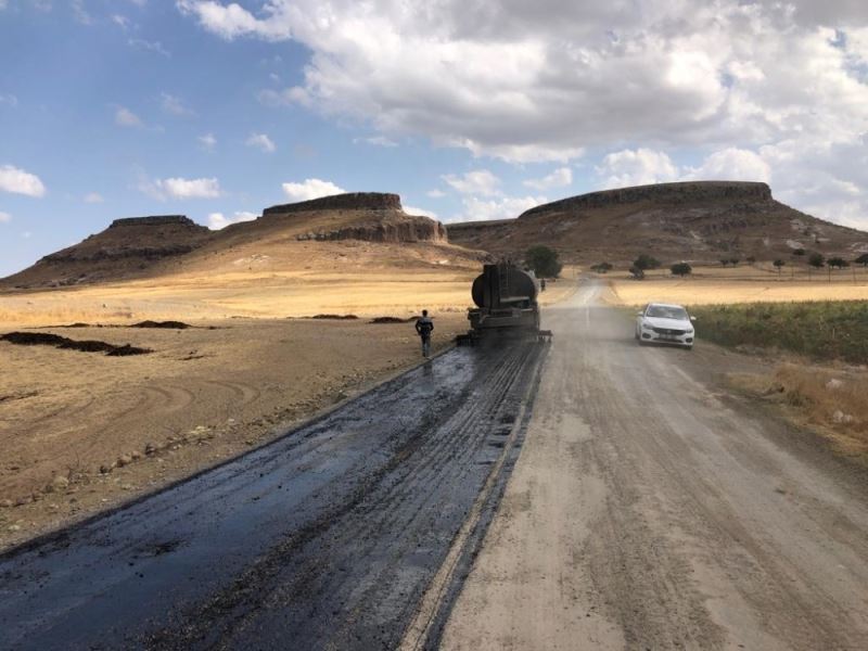 Büyükşehir’den ilçelere geniş ve konforlu yollar
