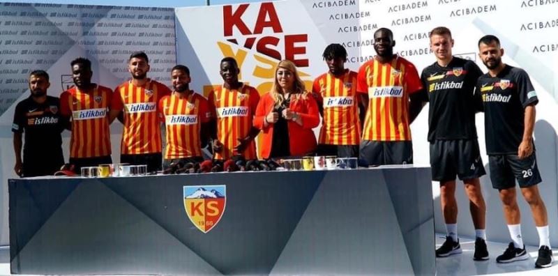  Kayserispor 14 transfer yaptı