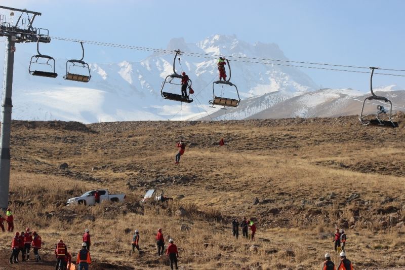 Erciyes’te teleferik tatbikatı
