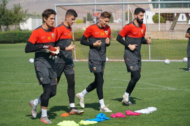 Kayserispor’da kalede Doğan oynayacak
