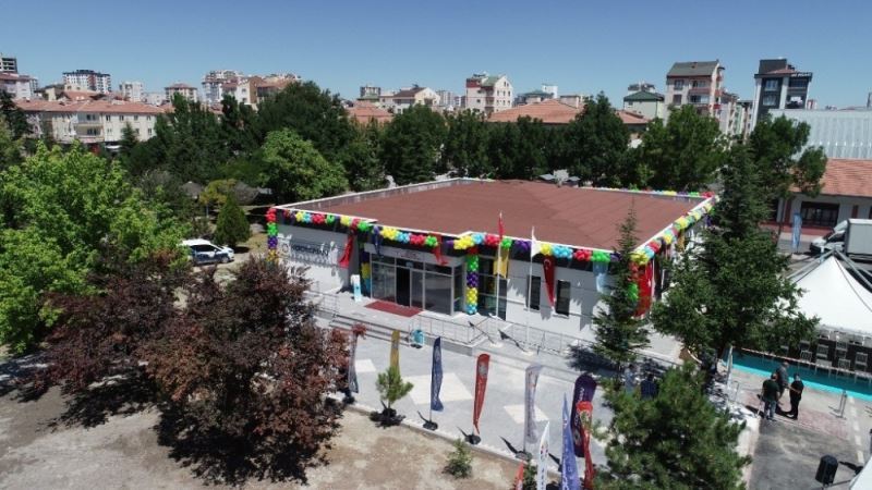 Başkan Çolakbayrakdar’dan her mahalleye hizmet yağdı, vatandaş memnun kaldı
