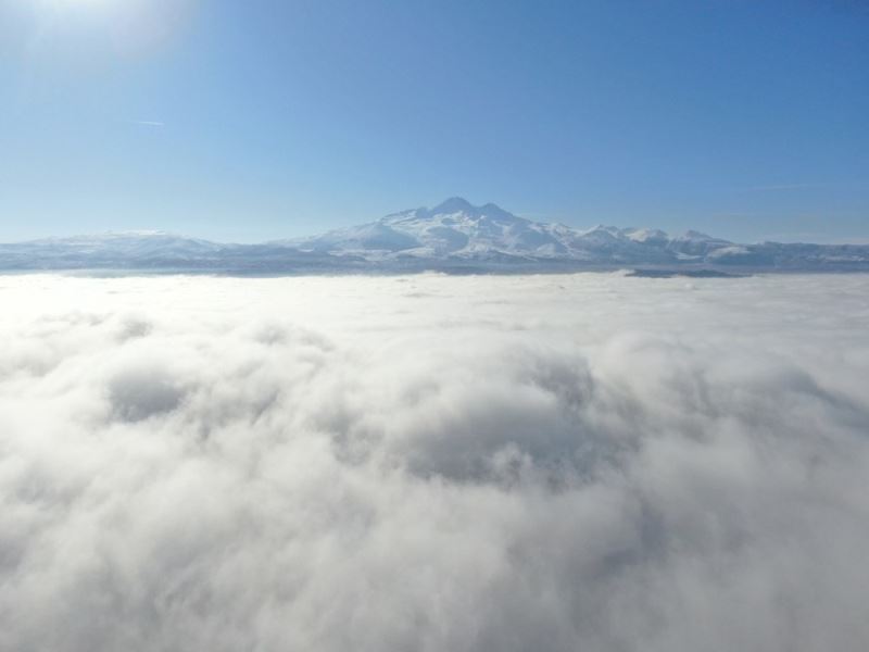 Mavi ile yeşilin buluştuğu Kocasinan’dan Erciyes ayrı bir güzel
