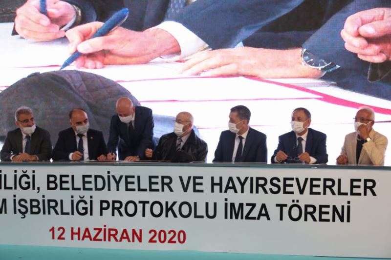 KOCASİNAN’A İKİ YENİ OKUL YAPILMASI İÇİN PROTOKOL İMZALANDI