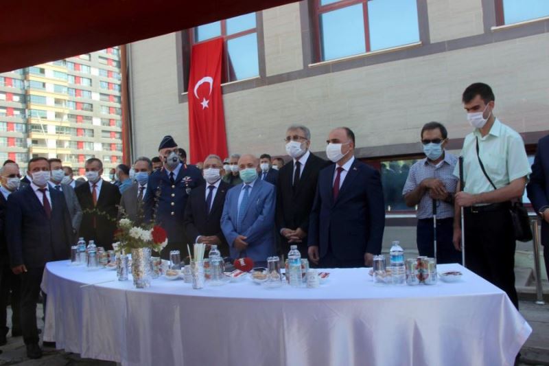 Vali Günaydın: “Bayramdan sonra yeni tedbirler almak zorunda kalmayalım”