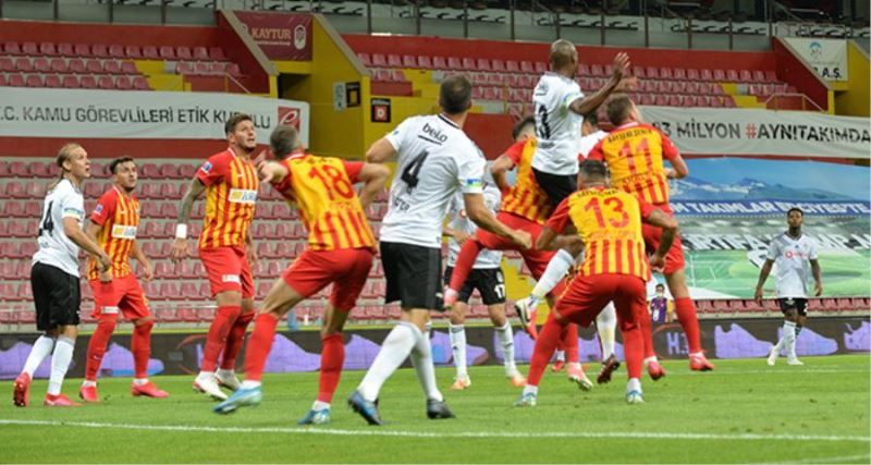  Süper Lig: Kayserispor: 3 - Beşiktaş: 1 (Maç sonucu)