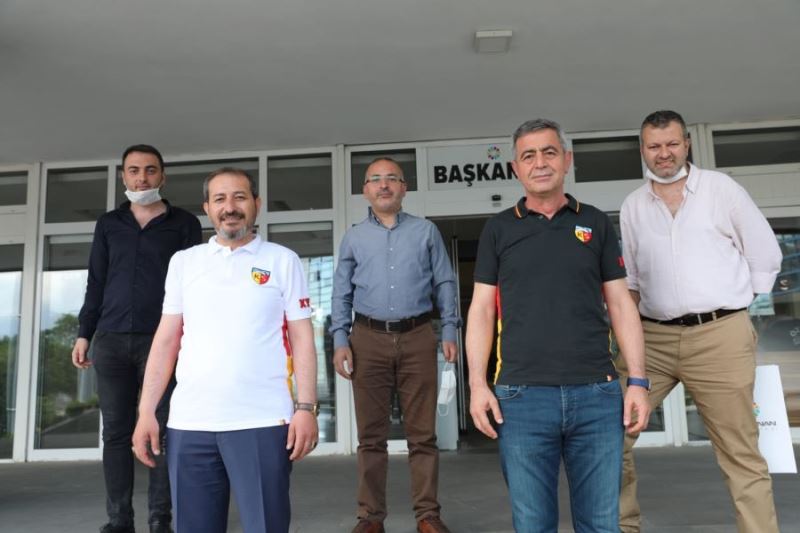 Kayseri sporumuza Çaykur rizespor karşısında bu akşam ki karşılaşmada başarılar diliyoruz