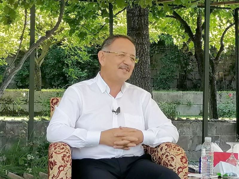 Mehmet Özhaseki: 