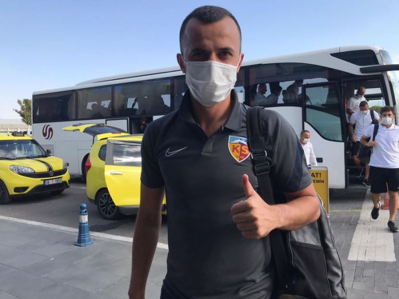  Kayserispor İlhan ile sözleşme yaptı