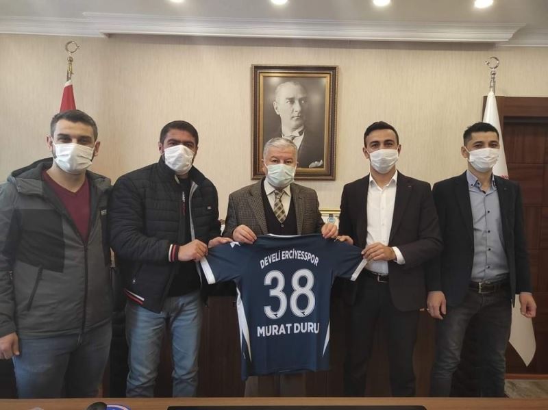 Develi Erciyesspor’dan Kaymakam Duru’ya ziyaret
