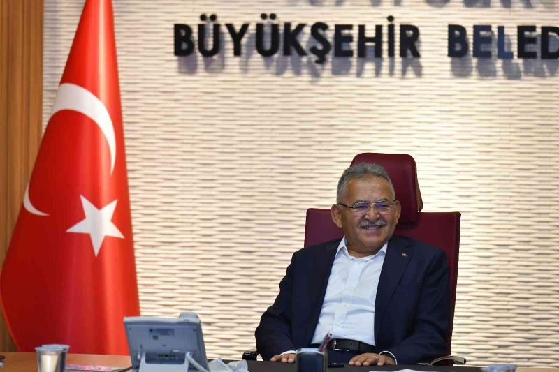 Kayseri Büyükşehir Belediyesi, faiz gideri olmayan tek büyükşehir belediyesi oldu
