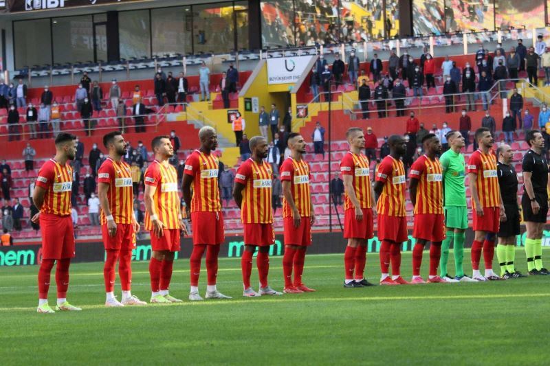 Süper Lig: Kayserispor: 0 - Trabzonspor: 1 (Maç devam ediyor)
