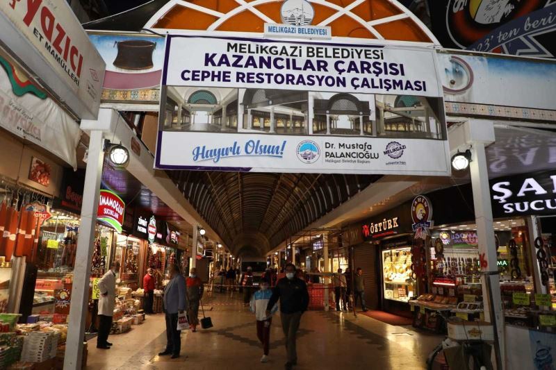 Kazancılar Çarşısı’nda restorasyon çalışması başladı
