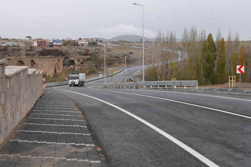 Kuruköprü sakinleri istedi, Başkan Büyükkılıç yaptı
