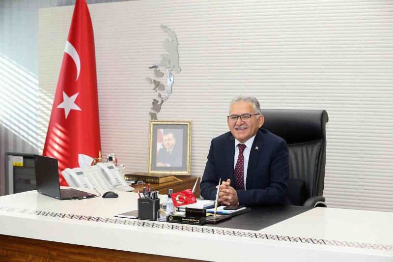 Başkan Büyükkılıç: “Milli olanı üretmeli ve tüketmeliyiz”
