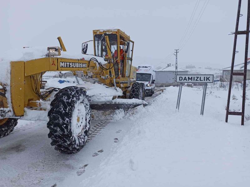 Kayseri’de kapanan 67 mahalle yolu ulaşıma açıldı
