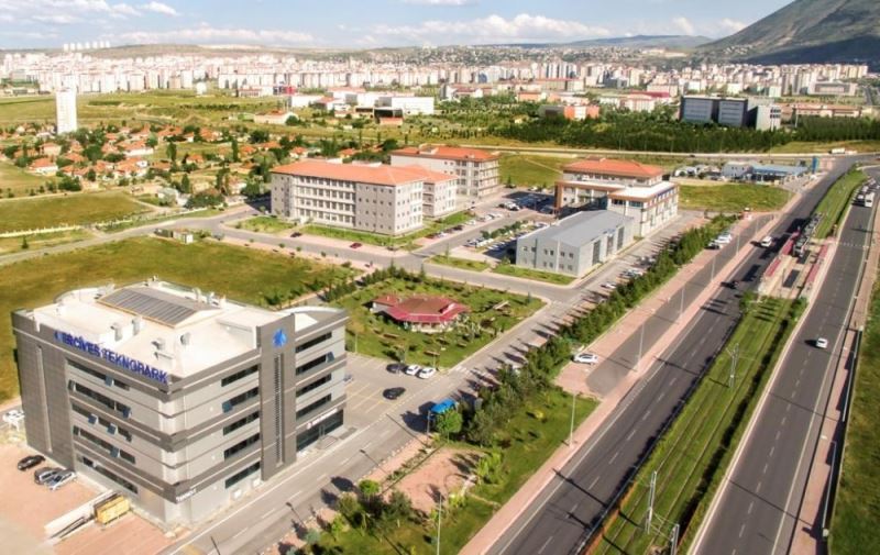 Erciyes Teknopark pandemide de hiz kesmedi
