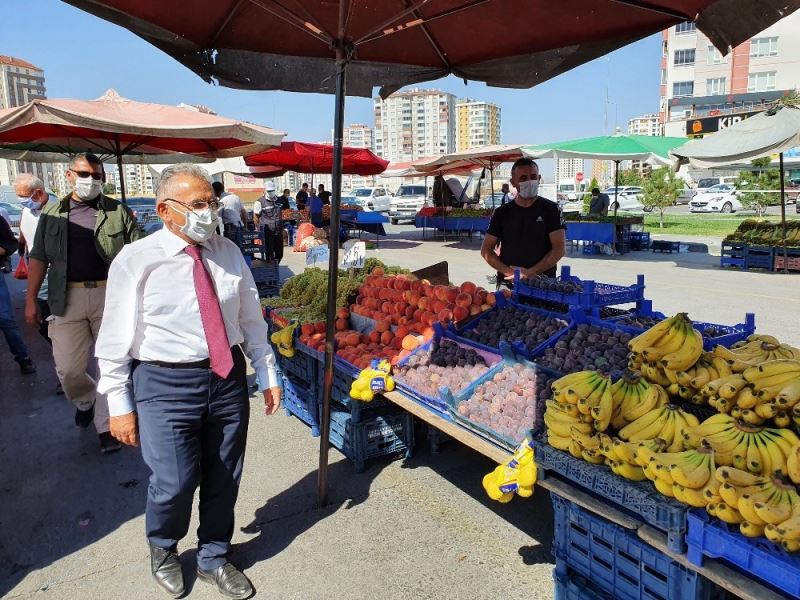 Başkan Büyükkılıç, pandemide 1 yılı değerlendirdi
