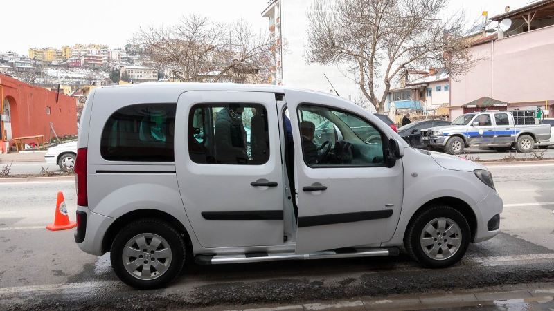 Yahyalı İlçe Sağlık Müdürlüğü’ne araç hibe edildi
