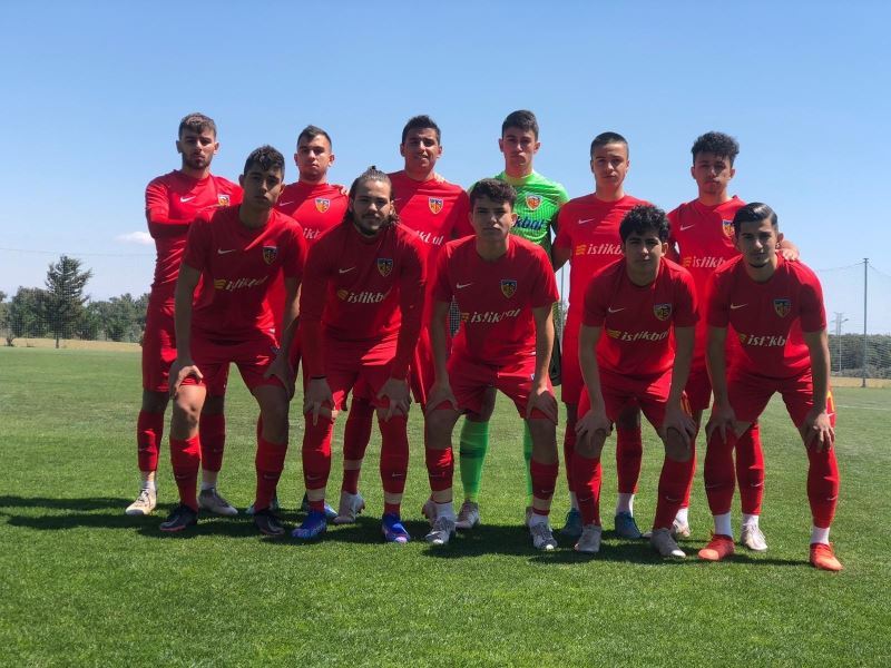 U19 Süper Ligi: Gençlerbirliği: 3- Hes Kablo Kayserispor: 1
