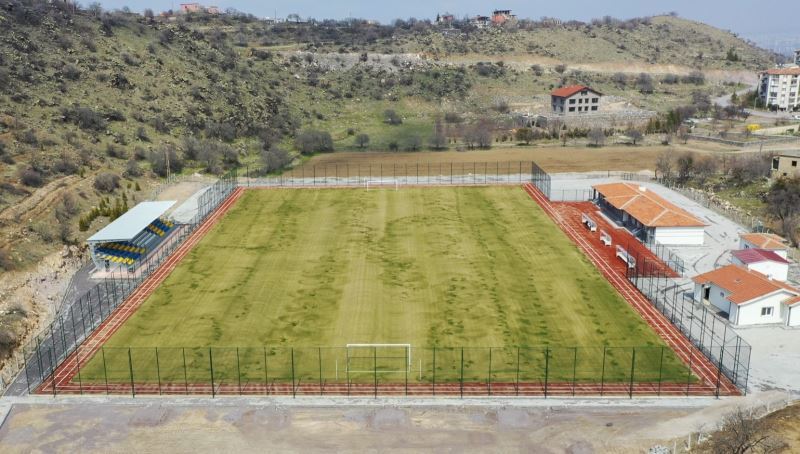 Hacılar Fevzi Mercan Stadyumu açılışa hazır
