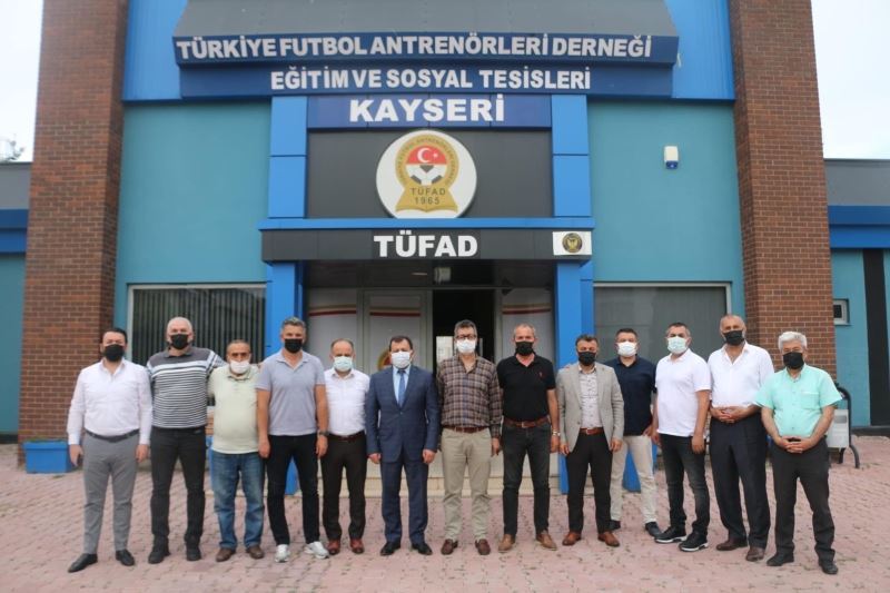 Ali İhsan Kabakcı’dan TÜFAD’A ziyaret
