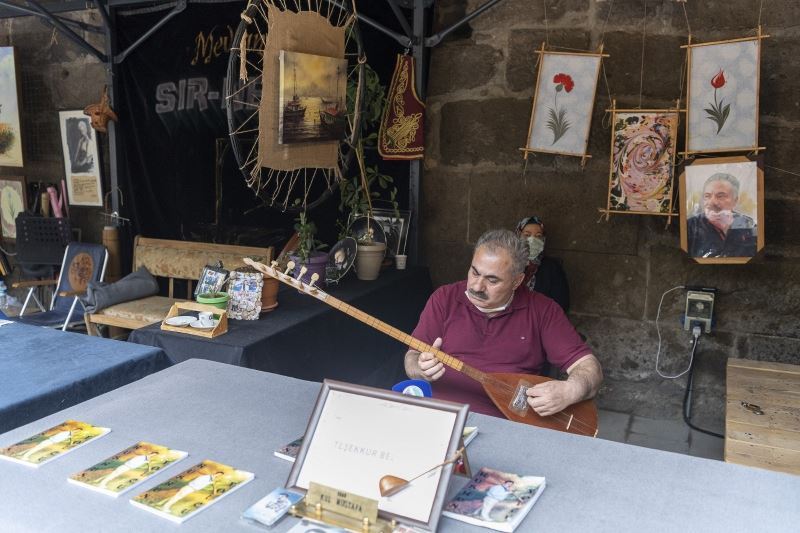 Sanatçılar Sokağı Kayserilileri bekliyor
