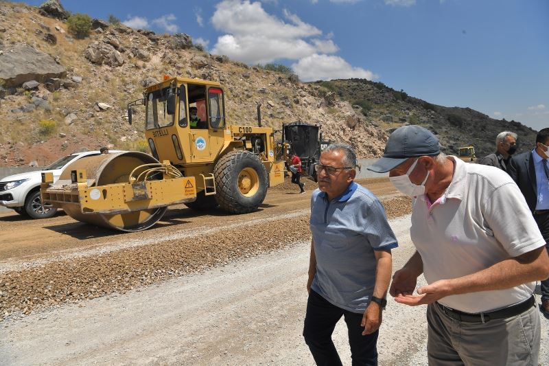 Başkan Büyükkılıç yeniden açılan hıdırellez yolunu denetledi, ikinci etabın müjdesini verdi
