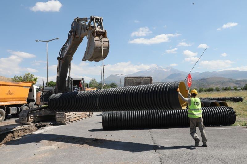 KASKİ 3 milyon 845 bin 190 TL yatırım bedeli ile Hürriyet-Hacılar hattını yeniliyor
