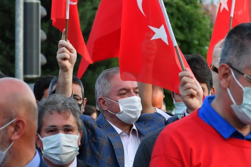 Nursaçan, Demokrasi Yürüyüşüne katıldı
