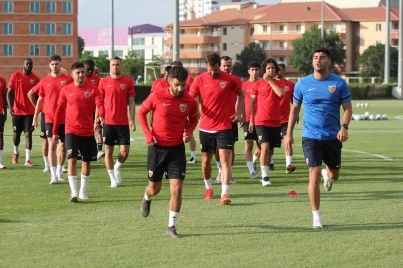 Kayserispor 10 kez deplasmana çıkacak
