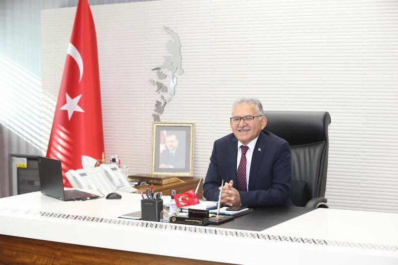 Başkan Büyükkılıç: “Basın sağlıklı kamuoyu oluşmasında önemli bir faktör”
