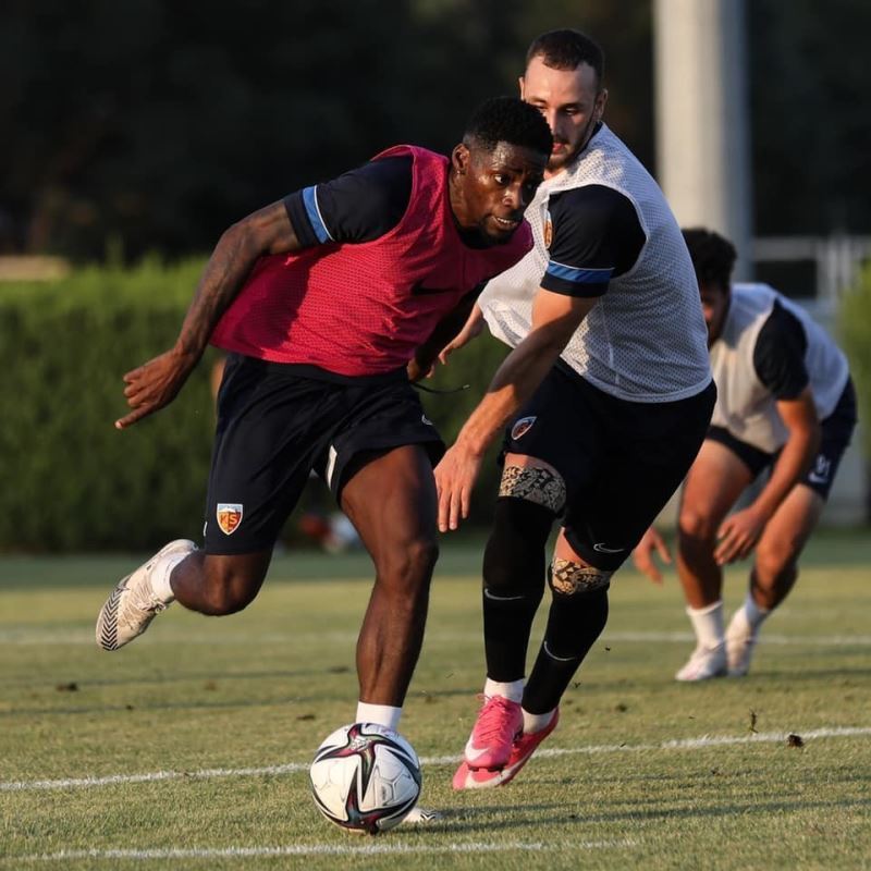 Kayserispor, Altay maçı hazırlıklarını tamamladı
