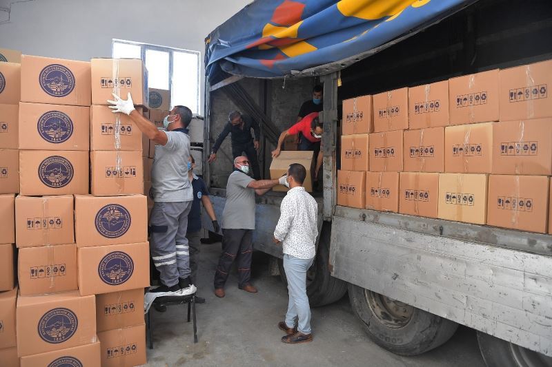 Kayseri Büyükşehir’den Kastamonu’ya 1 tır dolusu yardım
