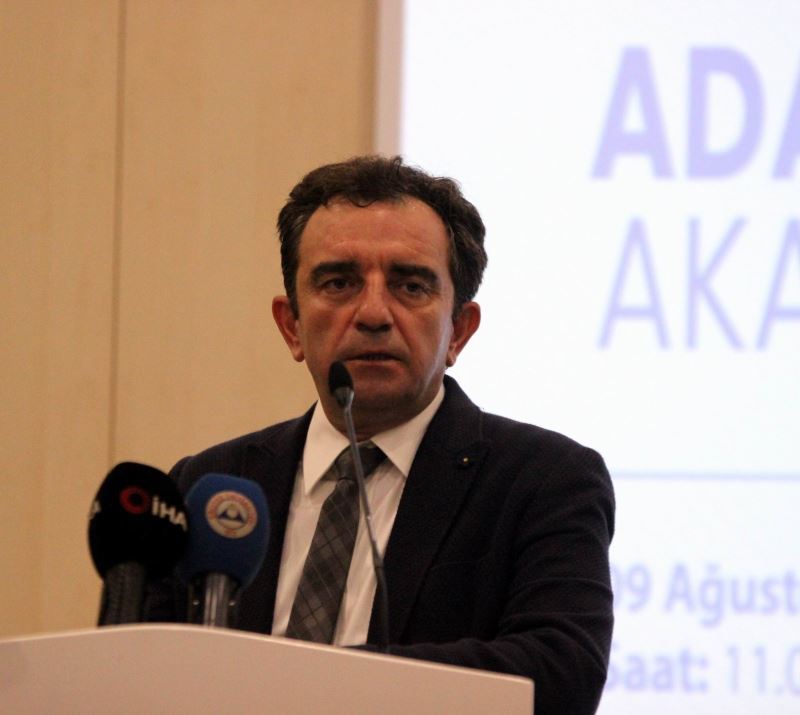 Prof. Dr. Özdarendeli: 