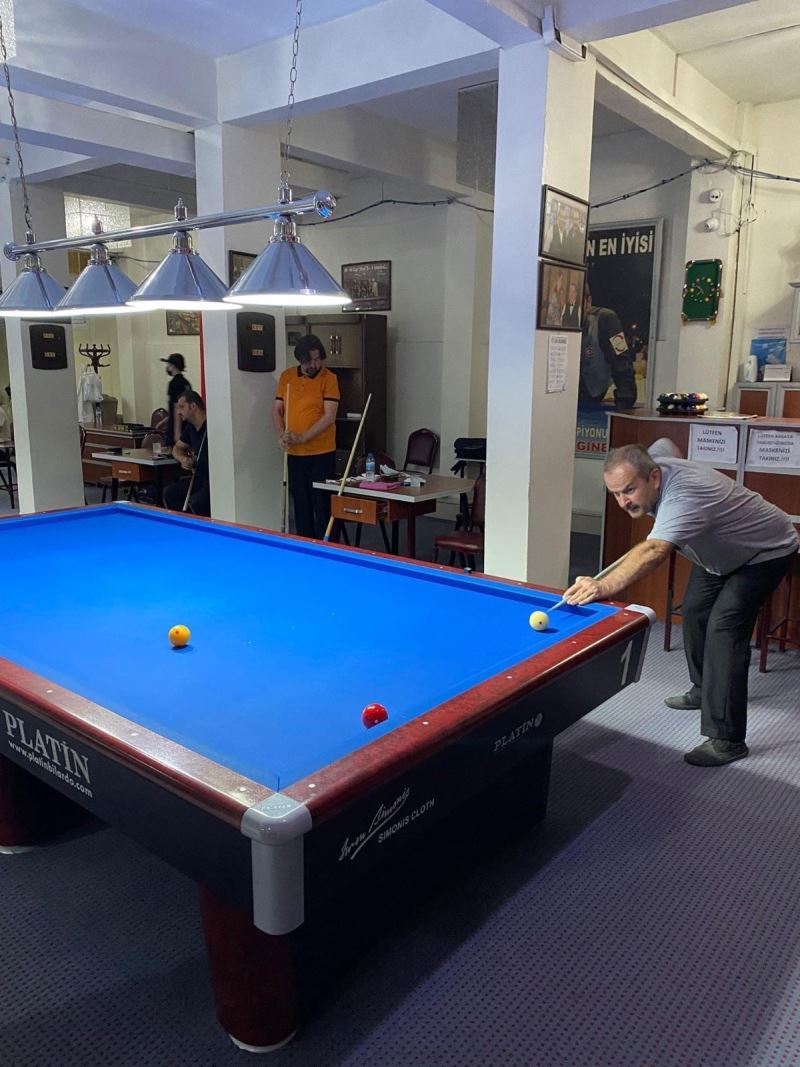 Bilardo heyecanı devam ediyor
