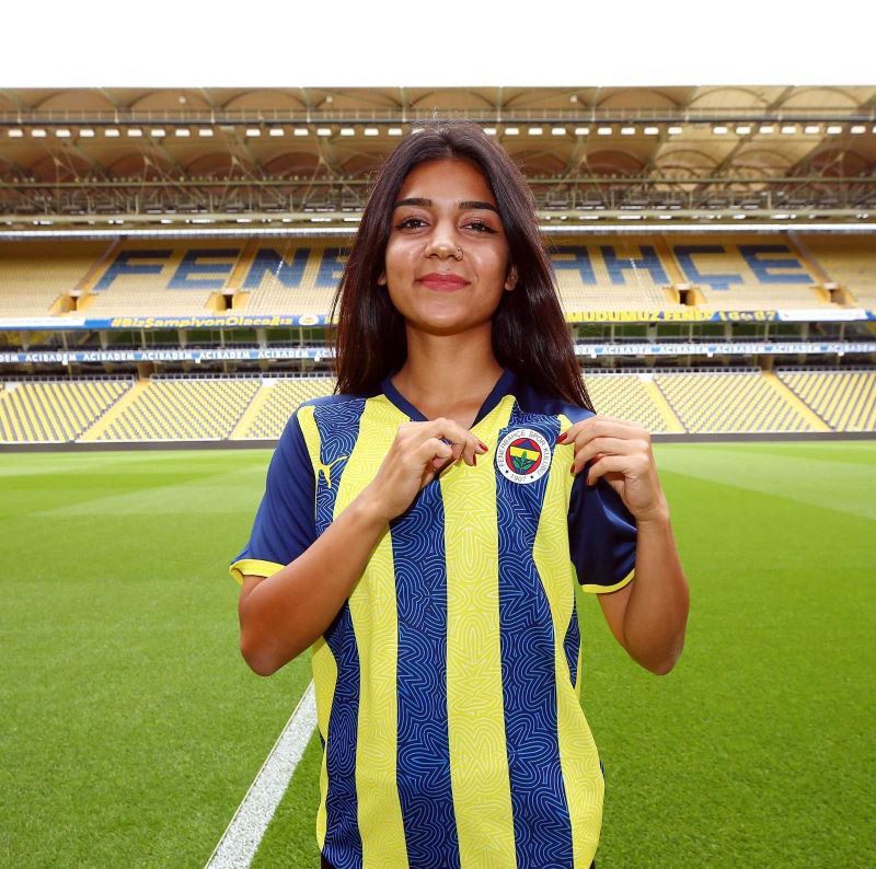 Narin Yakut ve Dilan Aslan Fenerbahçe’de
