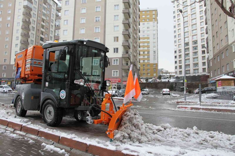 Talas’ta her noktada kış çalışması
