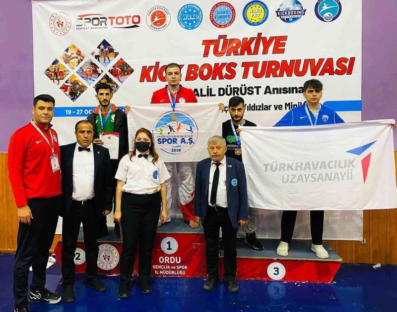 Kayseri Kick Boks’ta madalyalara ambargo koydu
