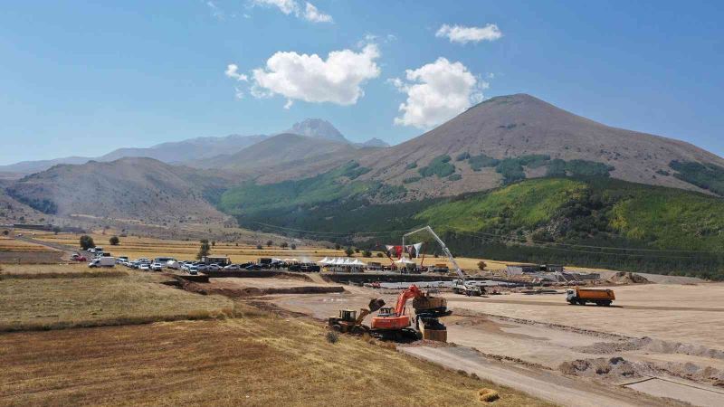 Erciyes’te 4 yeni otel daha hizmete açıldı
