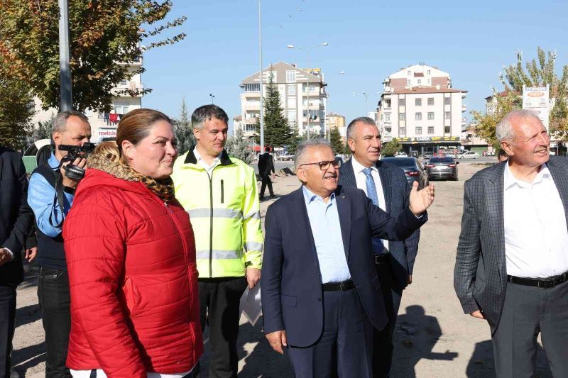 Başkan Büyükkılıç’tan yol yapım çalışmalarına yakın takip
