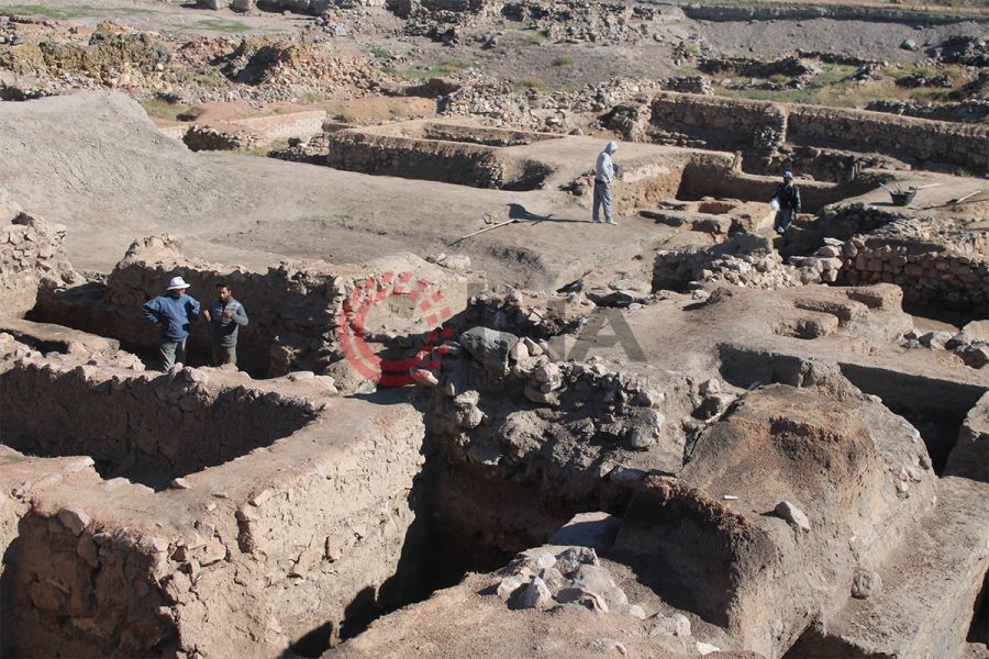 Anadolu insanı 4 bin yıl önce tahıllarını dev küplerde saklamış