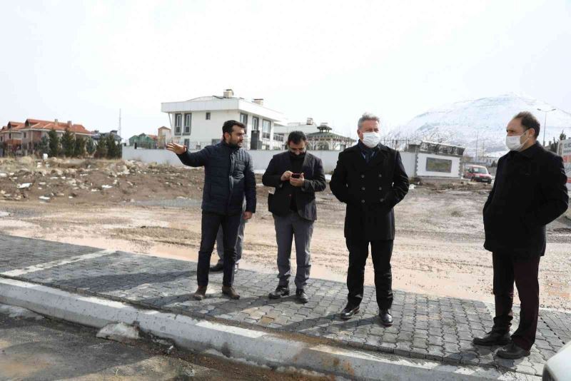 Talas Bulvarı ile Komando Caddesi bağlantı yolu hizmete açıldı
