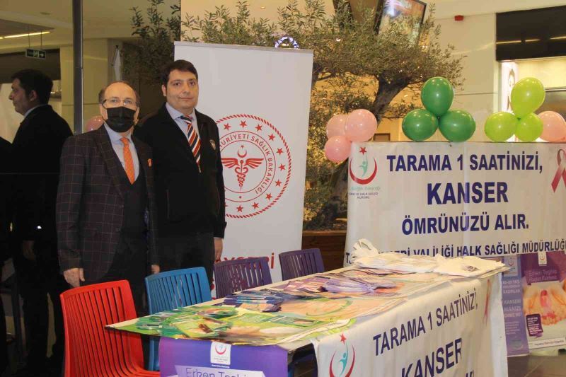 Kalın Bağırsak Kanseri Bilgilendirme Standı açıldı
