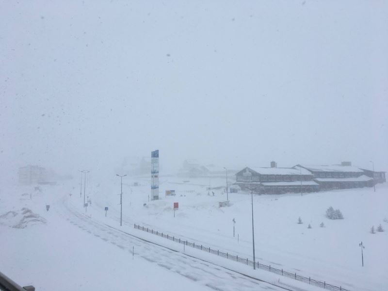 Erciyes yolu ulaşıma kapandı
