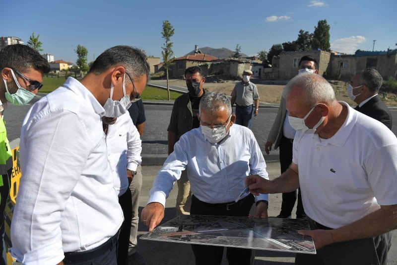 Başkan Büyükkılıç, konforlu ve güvenli bir ulaşım ağı için çalışıyor
