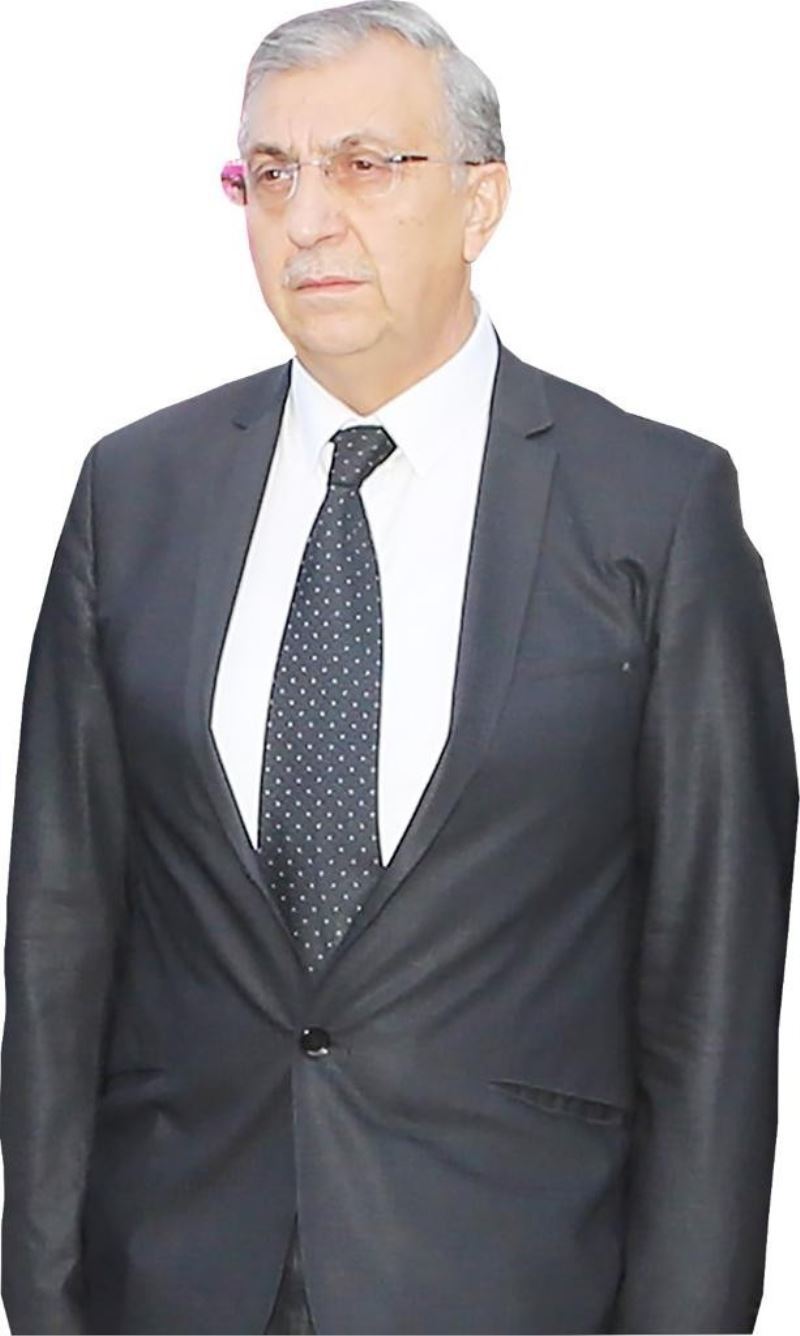 Yılmaz Büyüknalbant: 