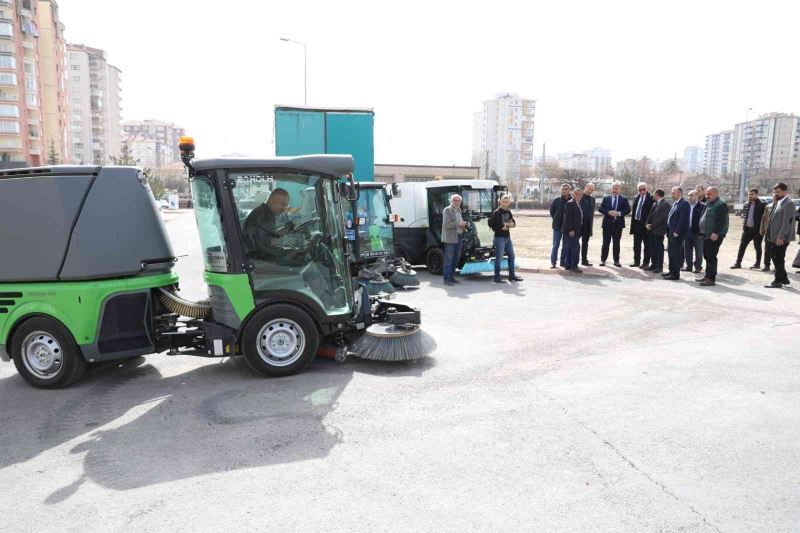 Osman Kavuncu ve Esentepe Mahallesi’nde ilkbahar temizliği başladı
