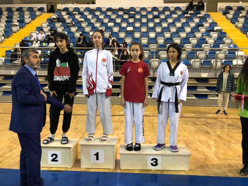 Melikgazi Taekwondo Takımı’ndan bir başarı daha
